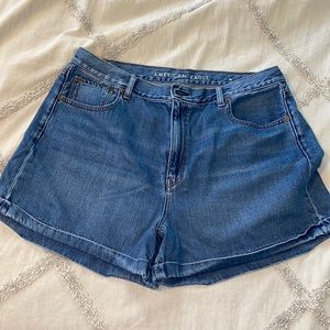 American Eagle Mom Shorts